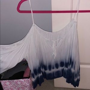 Cold shoulder flowy top